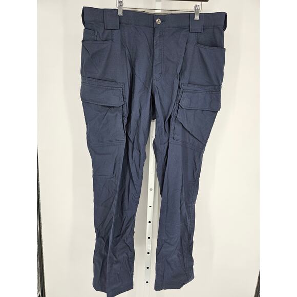 Duluth Trading Co Mens Sz 42x34 Relaxed Fit Cargo Pants Dark Blue Flex Dry - Picture 1 of 6